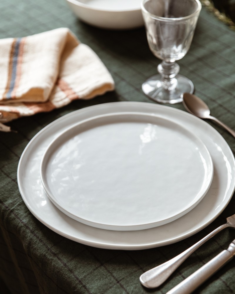 Assiette blanche en porcelaine avec filet argent - 29cm - Bruno Evrard